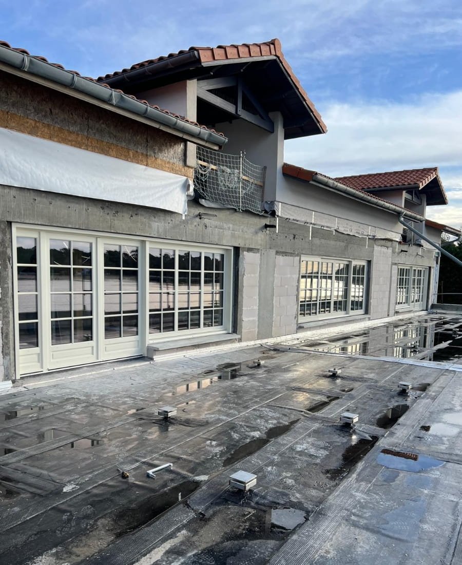 Rénovation de fenêtre de restaurant